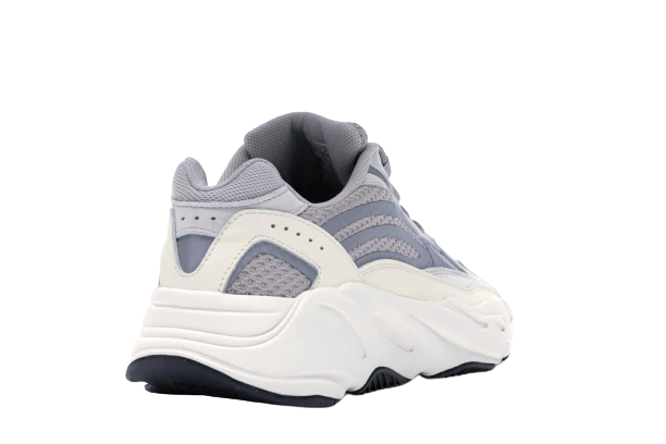 YZY 700 V2 Static - Image 5
