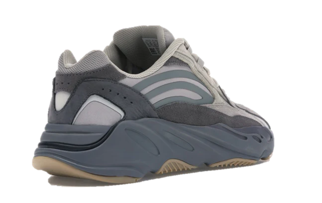 YZY Boost 700 V2 Tephra - Image 5