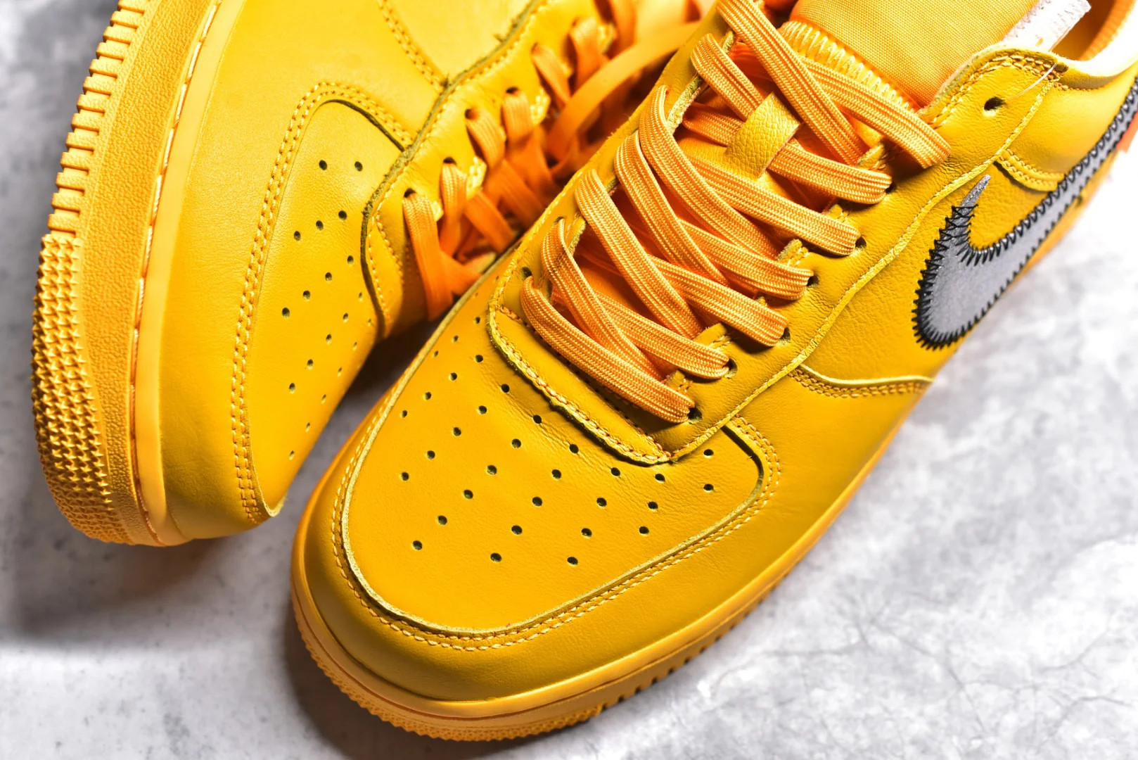 AF1 X OW Lemonade - Image 9