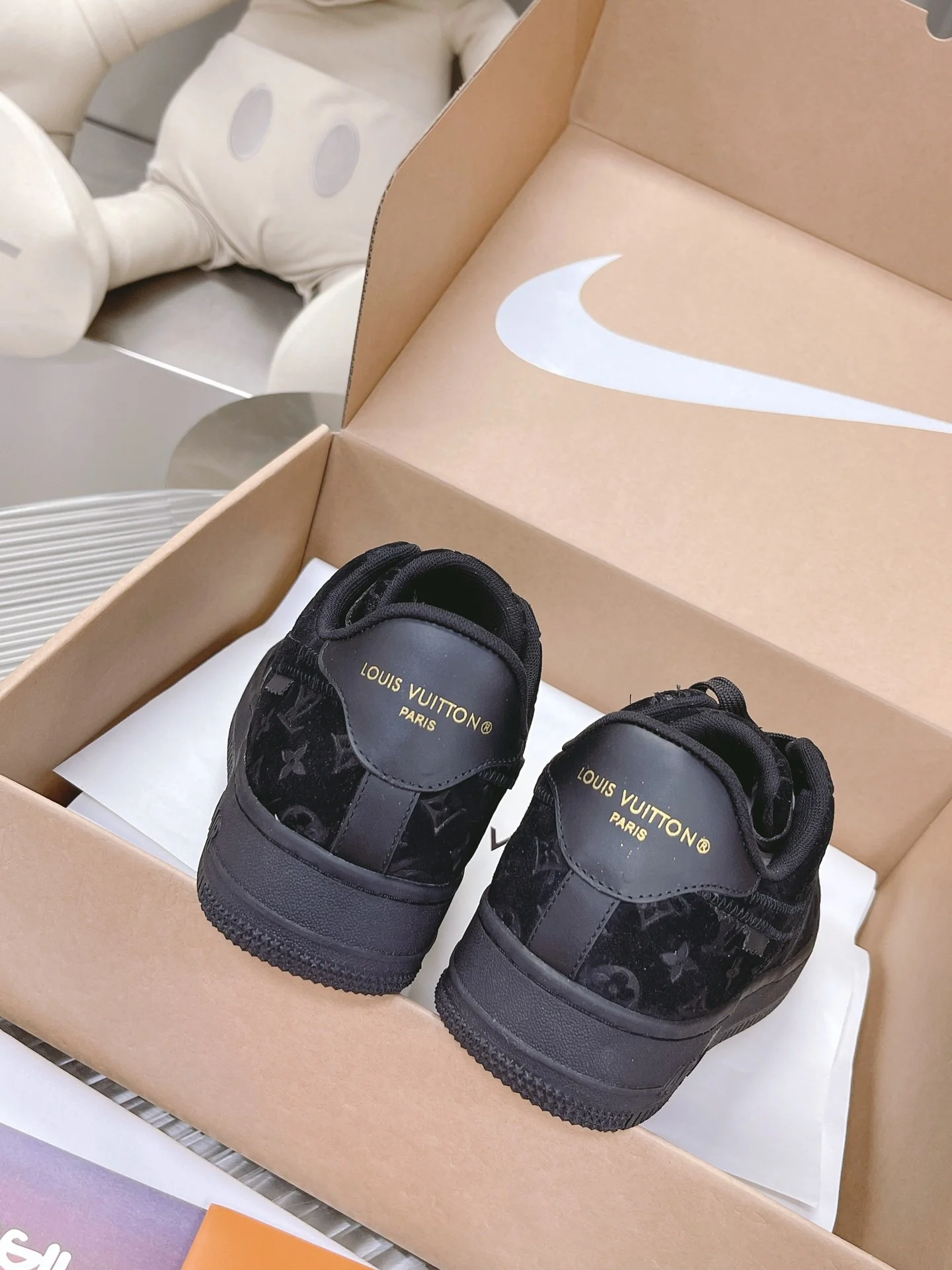 AF1 x OW by Virgil - Triple Black Customs - Image 8
