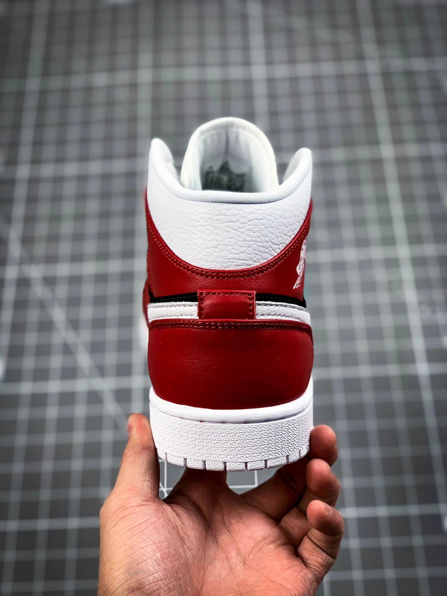 AJ1 Mid Gym Red Black - Image 8