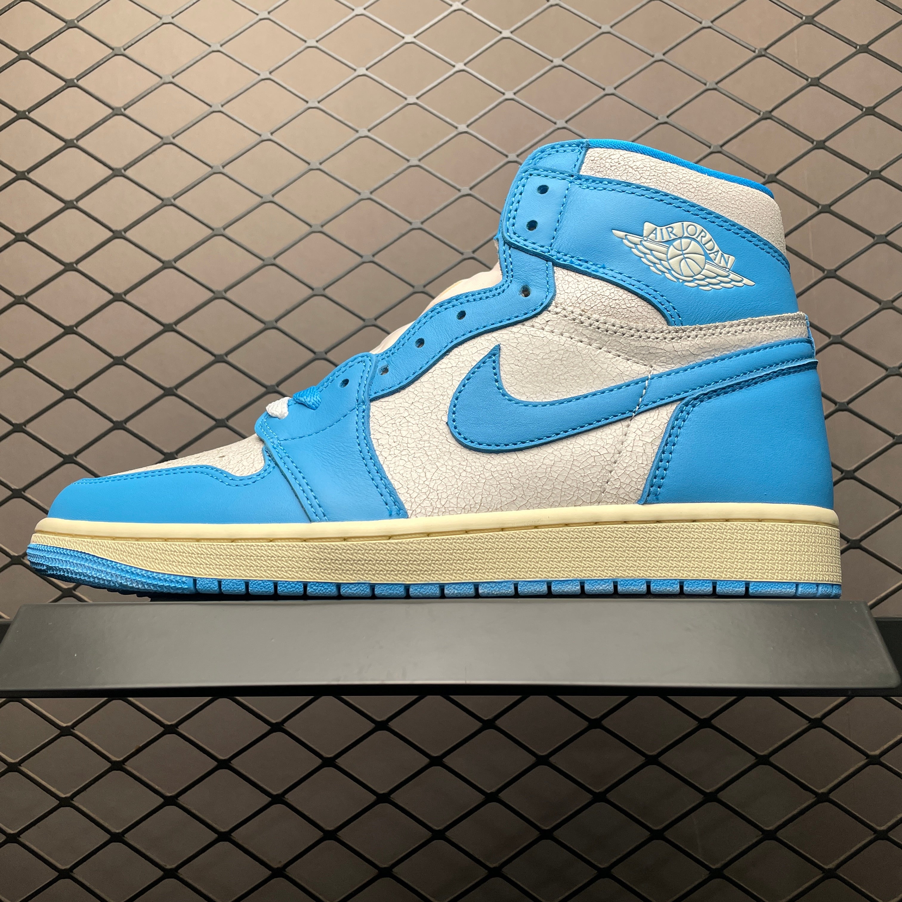 AJ1 OG UNC Reimagined - Image 2