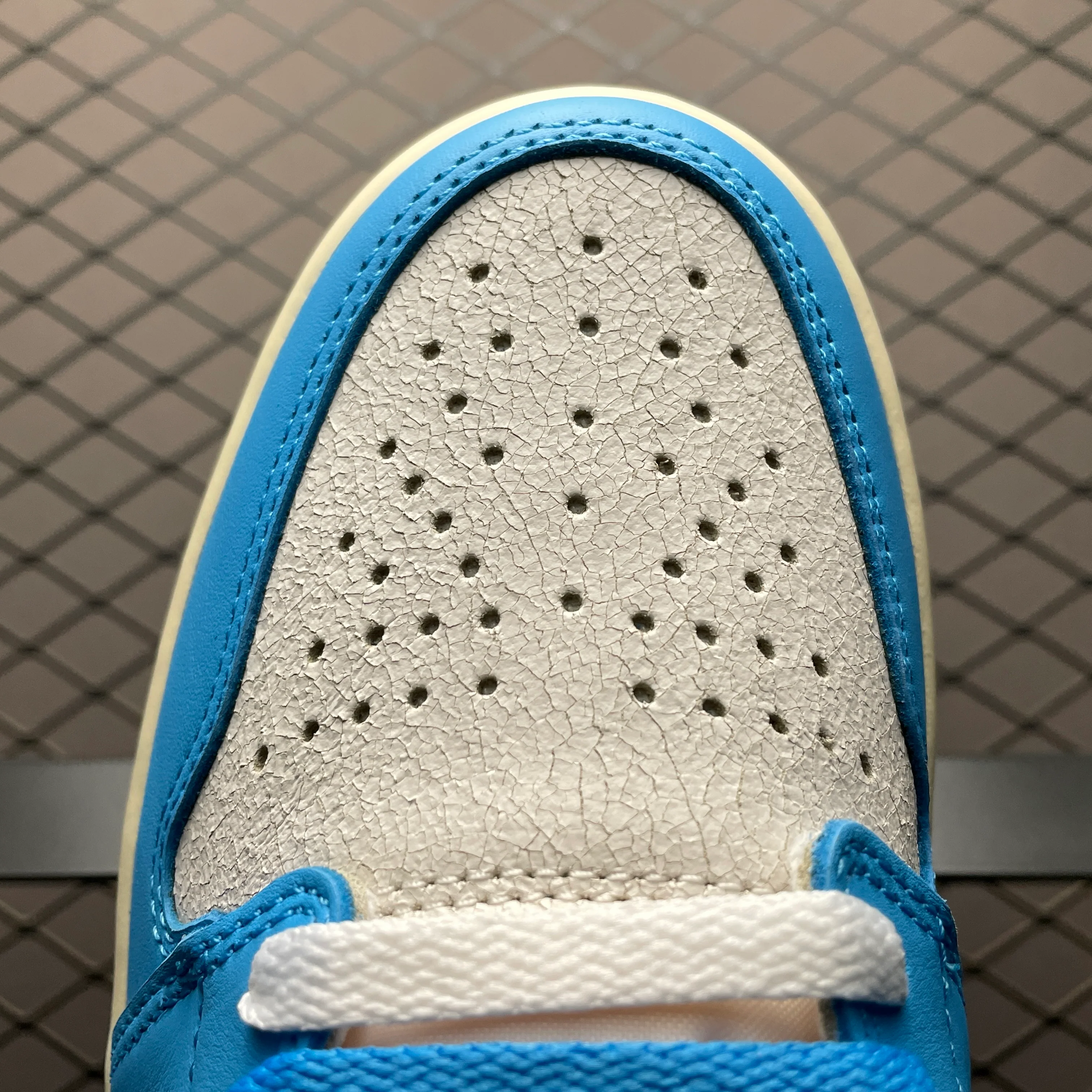 AJ1 OG UNC Reimagined - Image 8