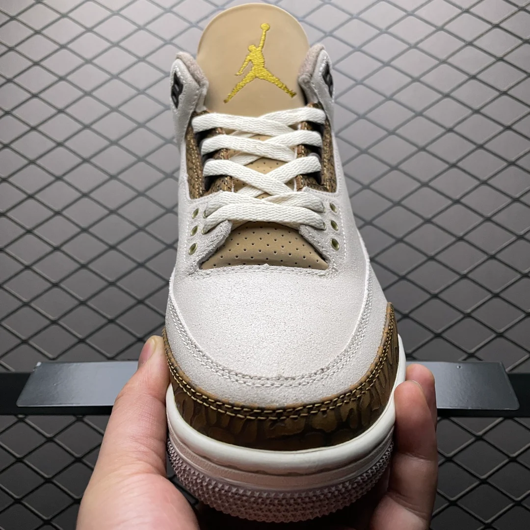AJ3 Palomino - Image 10