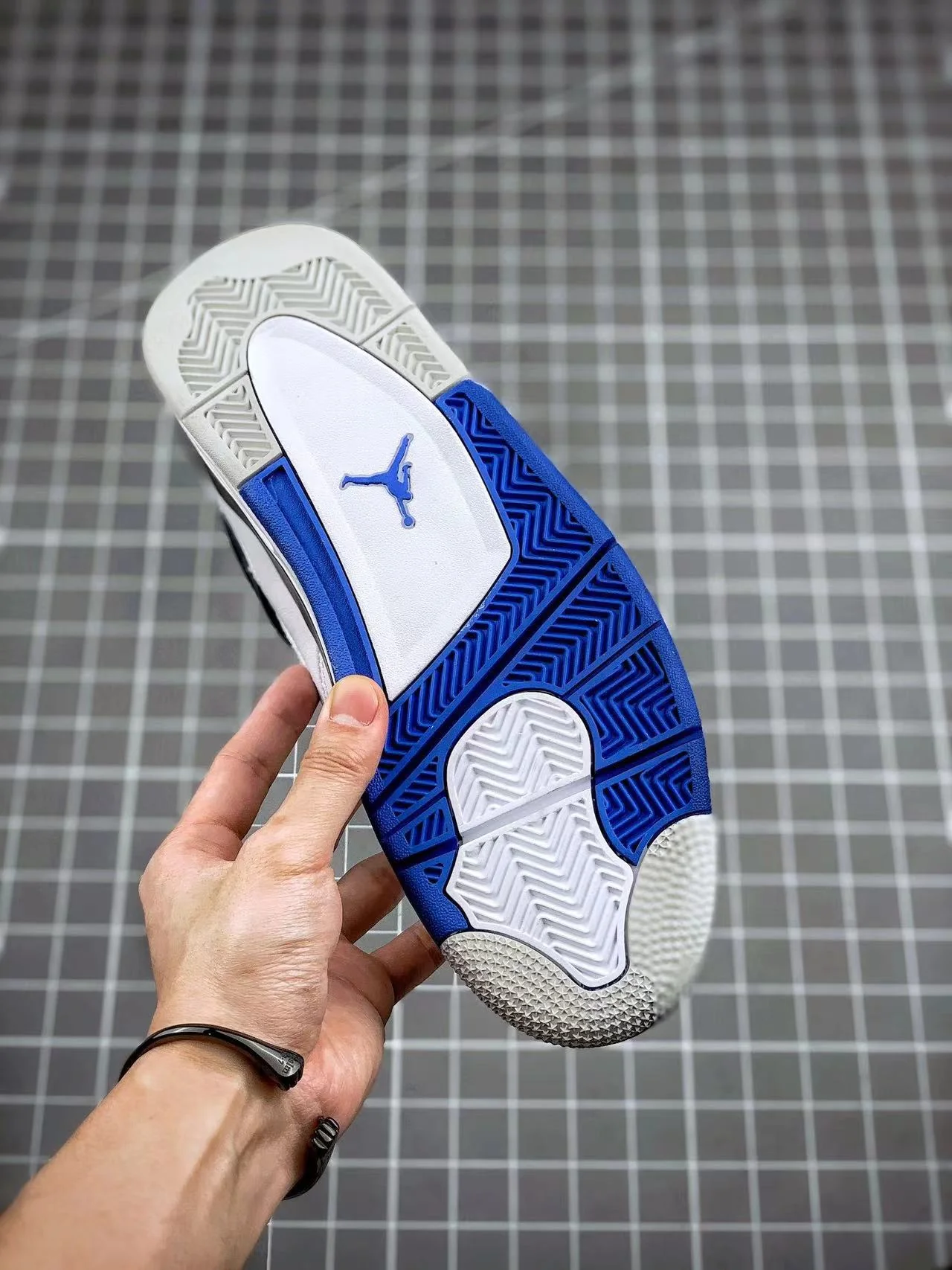AJ4 Motorsports - Image 8