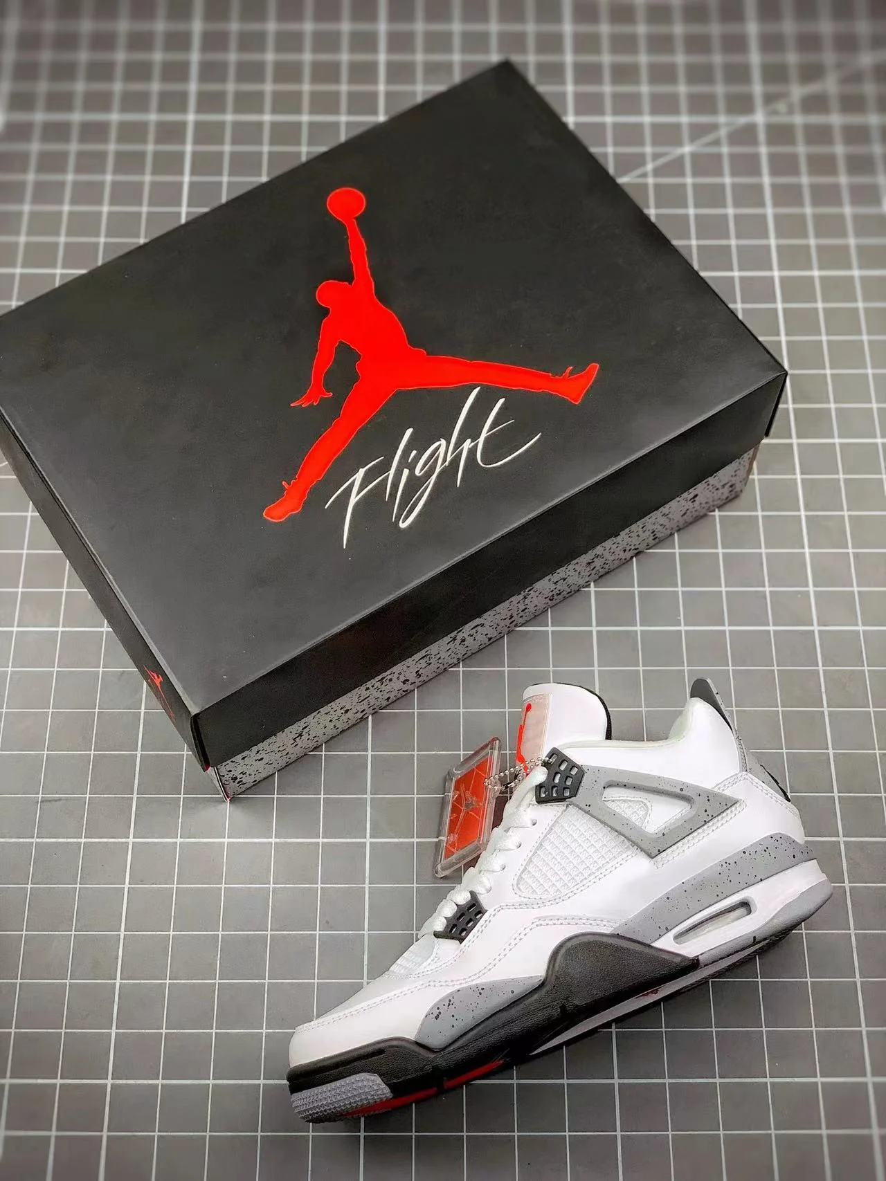 AJ4 Retro White Cement - Image 4