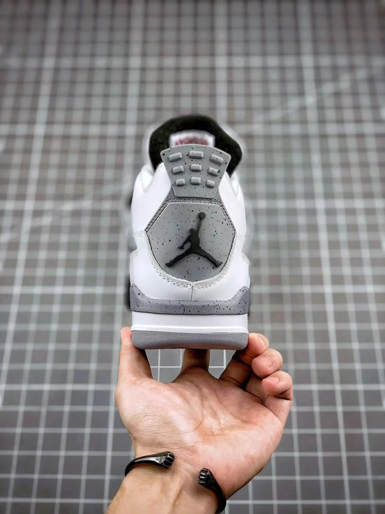 AJ4 Retro White Cement - Image 9