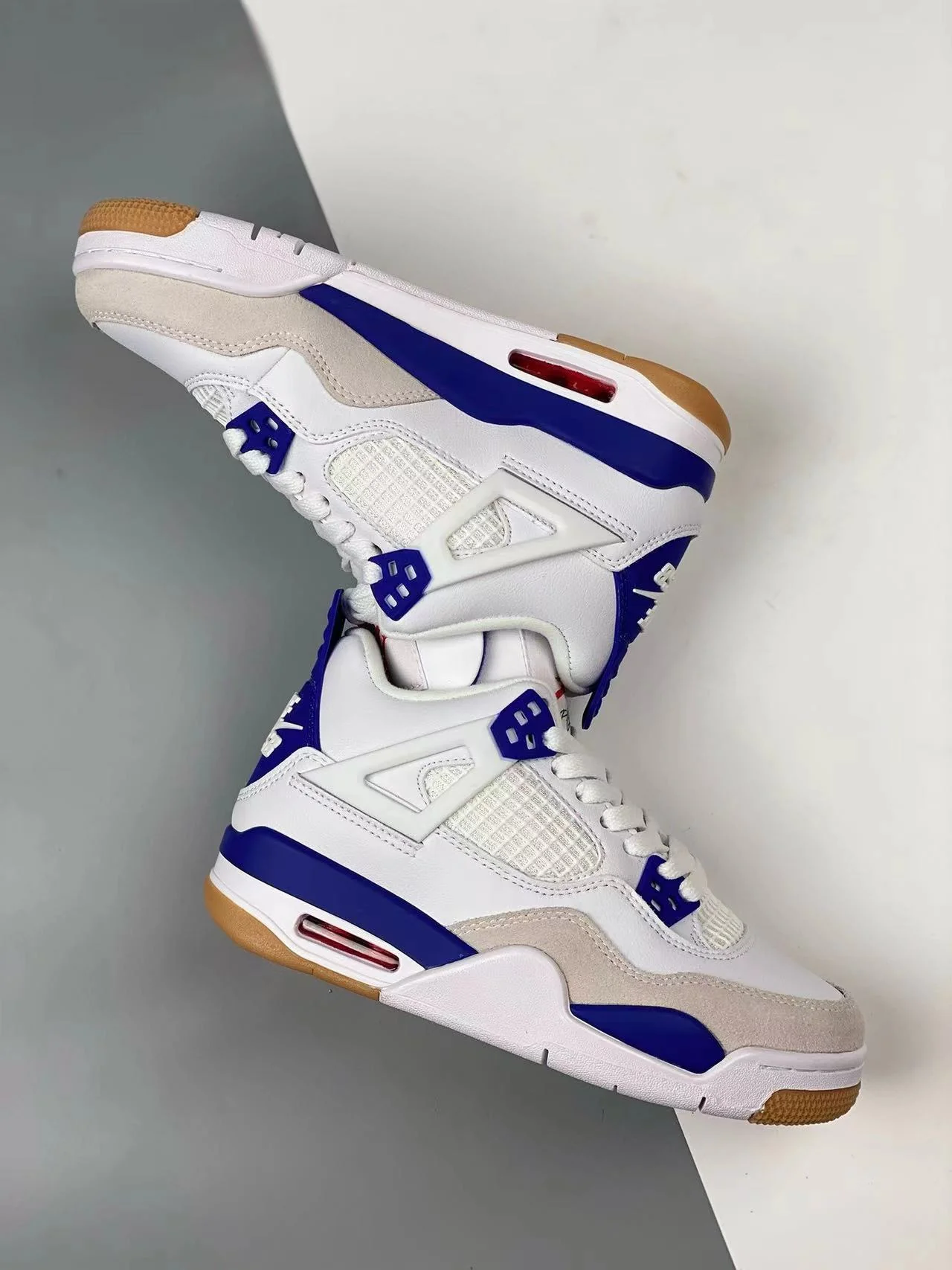 AJ4 SB Summit White/Navy - Image 6