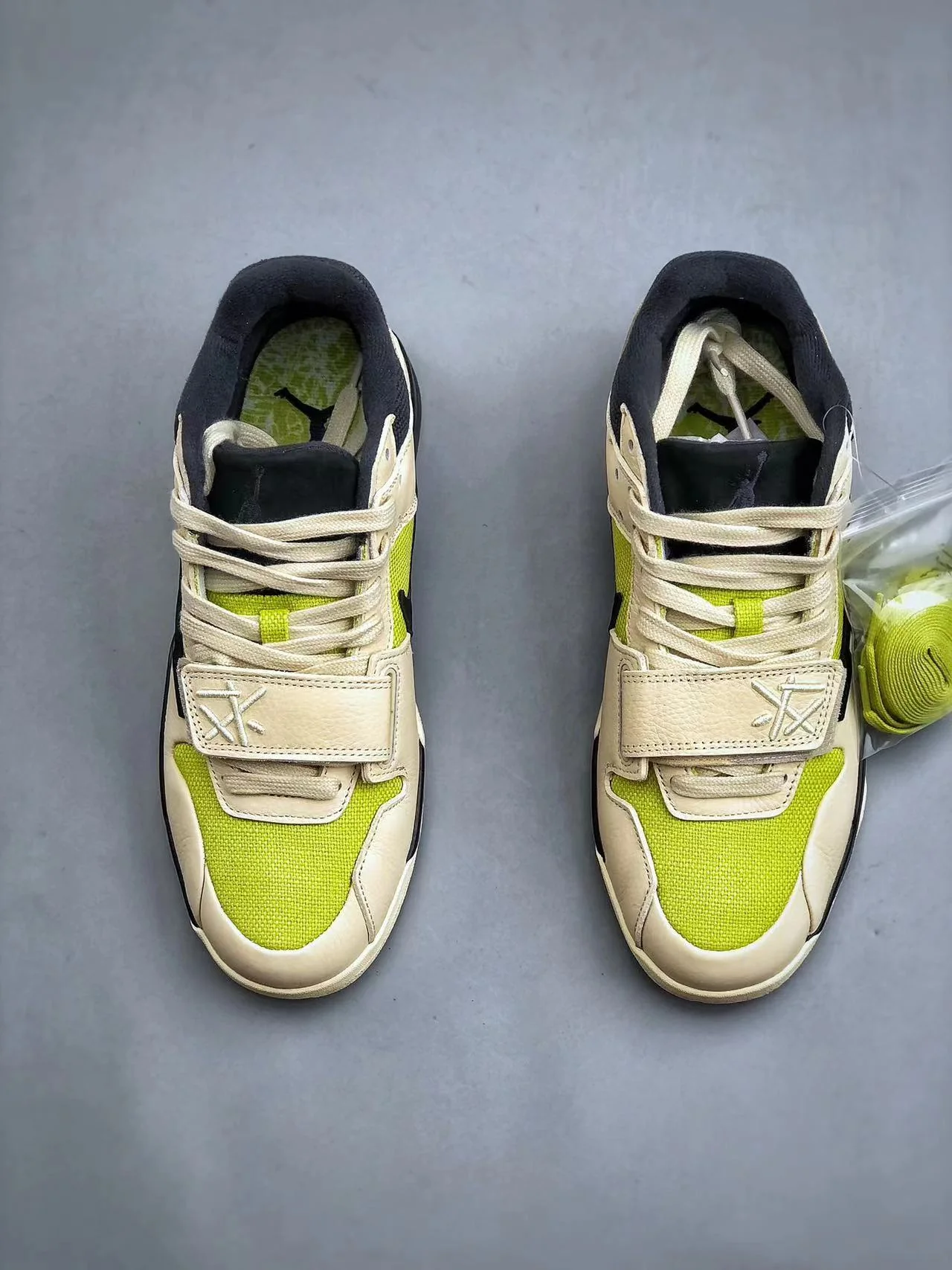 Jumpman Jack Travis Scott Cut The Check Bright Cactus - Image 6