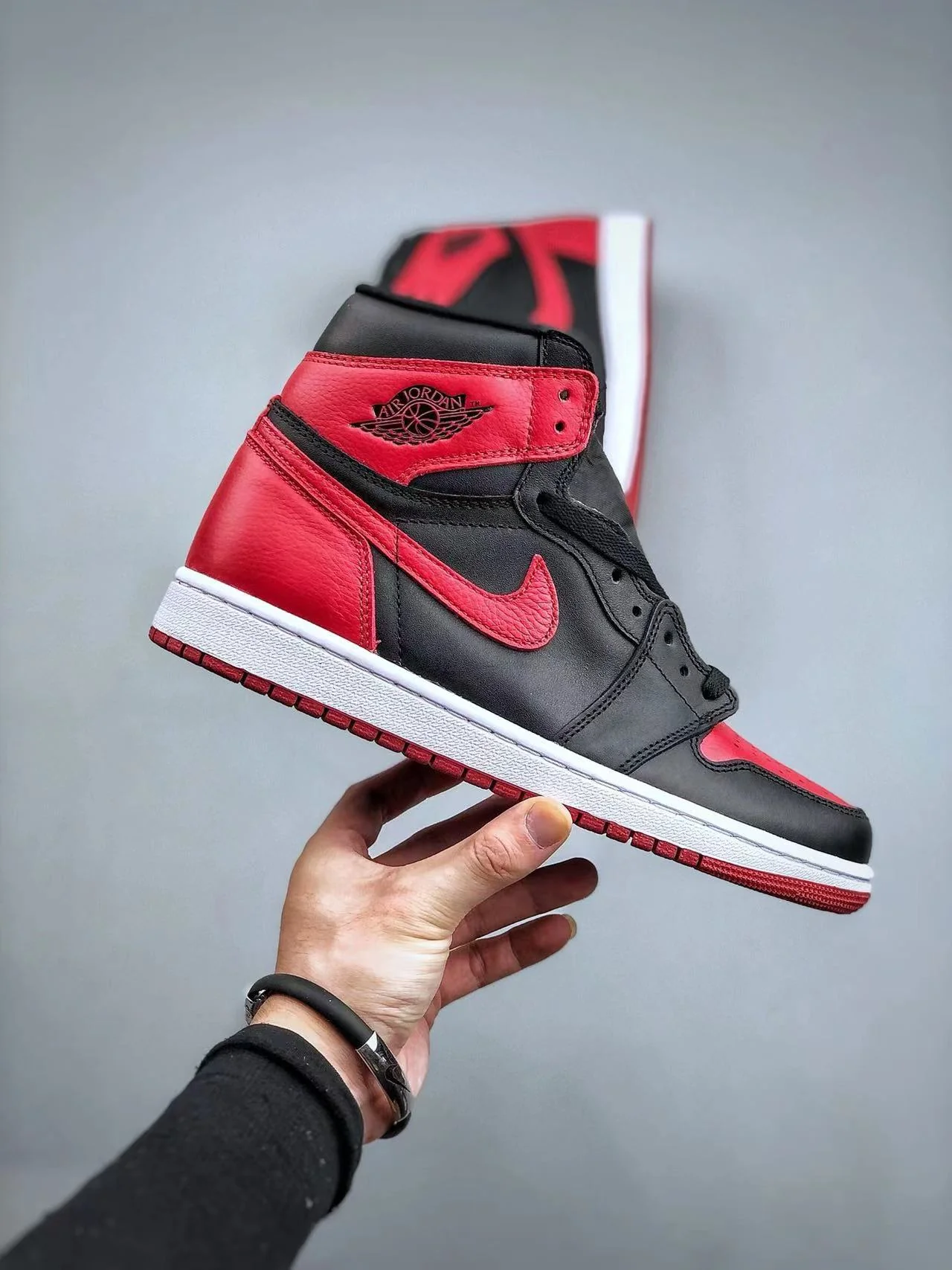 AJ1 Bred "Banned" (2016) - Image 9