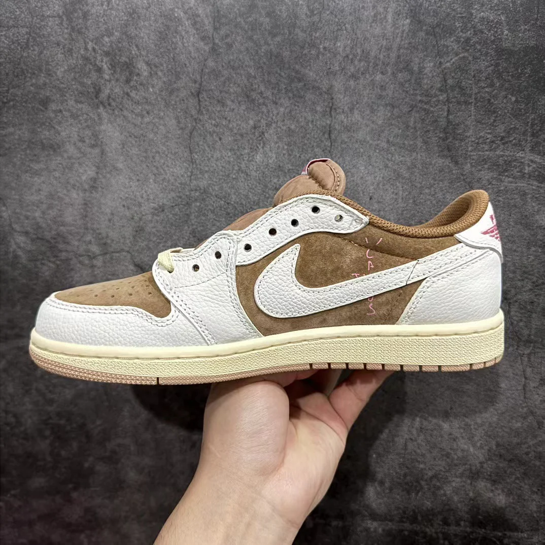 AJ1 Low Travis Scott Pink Mocha - Image 3