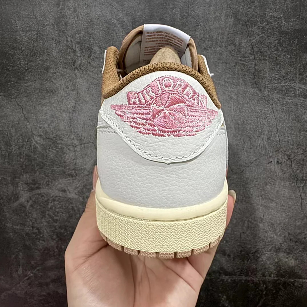 AJ1 Low Travis Scott Pink Mocha - Image 5