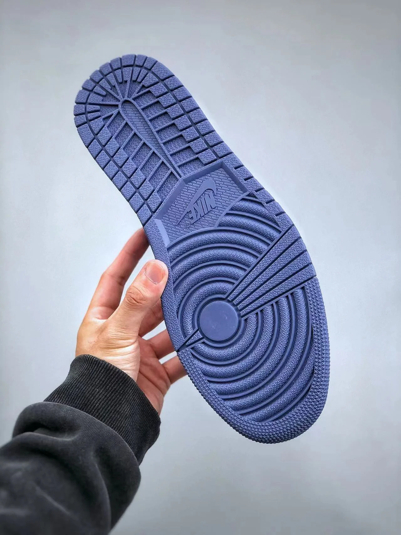 AJ1 Low Travis Scott Reverse Blue - Image 8
