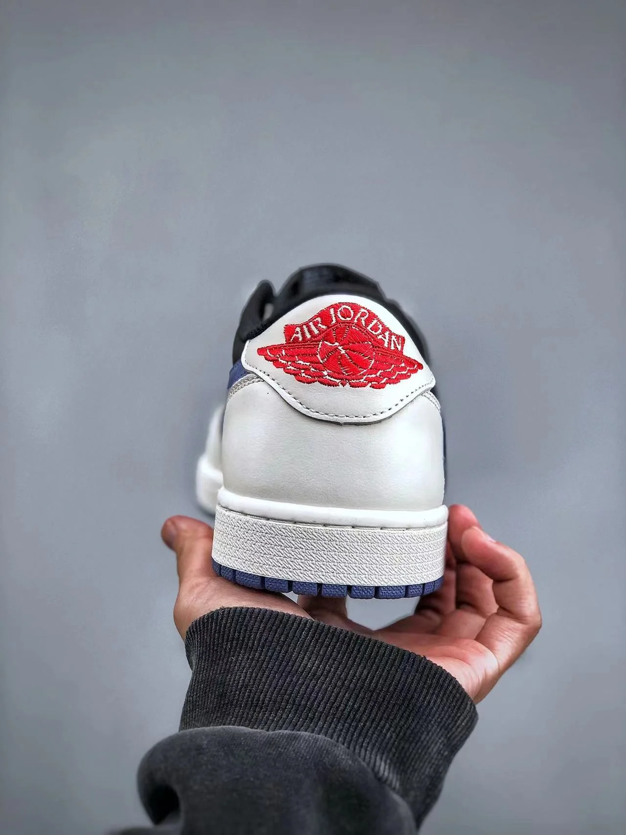 AJ1 Low Travis Scott Reverse Blue - Image 9