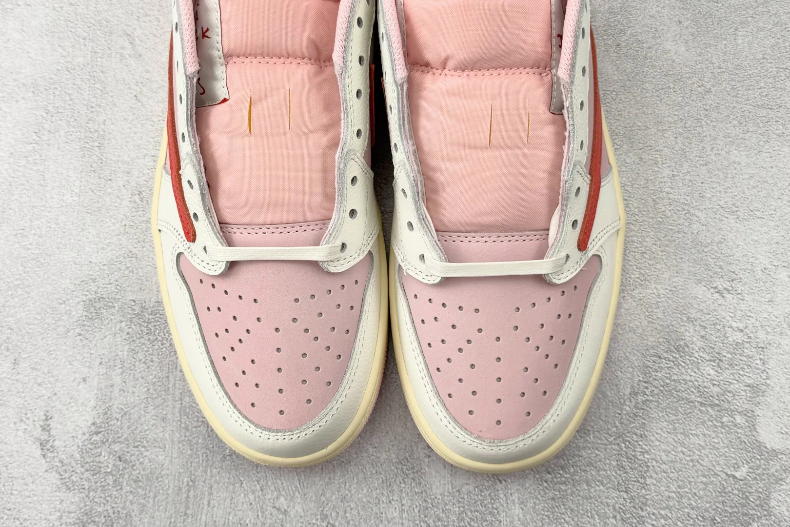 AJ1 Low Travis Scott Tropical Pink - Image 8