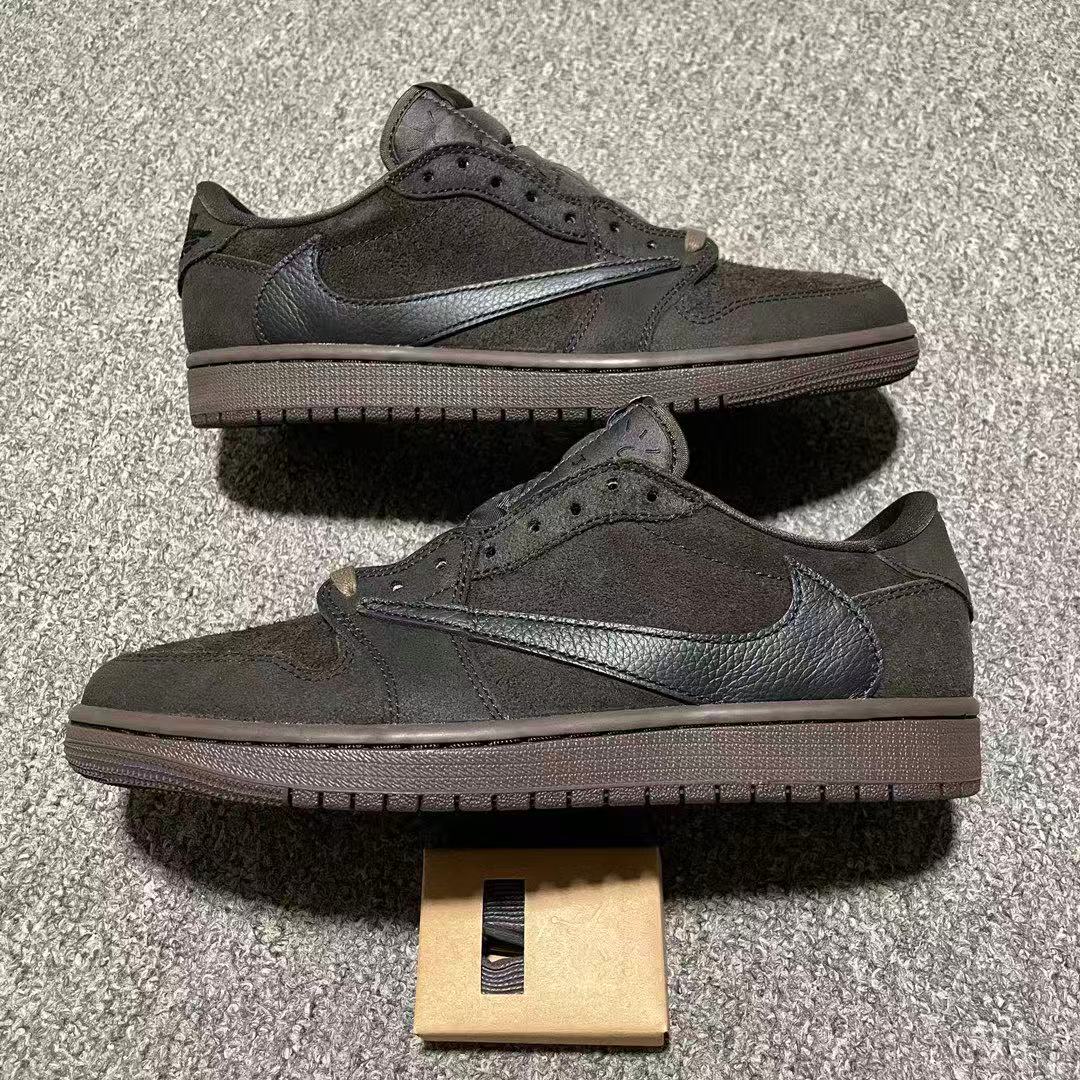 AJ1 Low Travis Scott Velvet Brown - Image 9