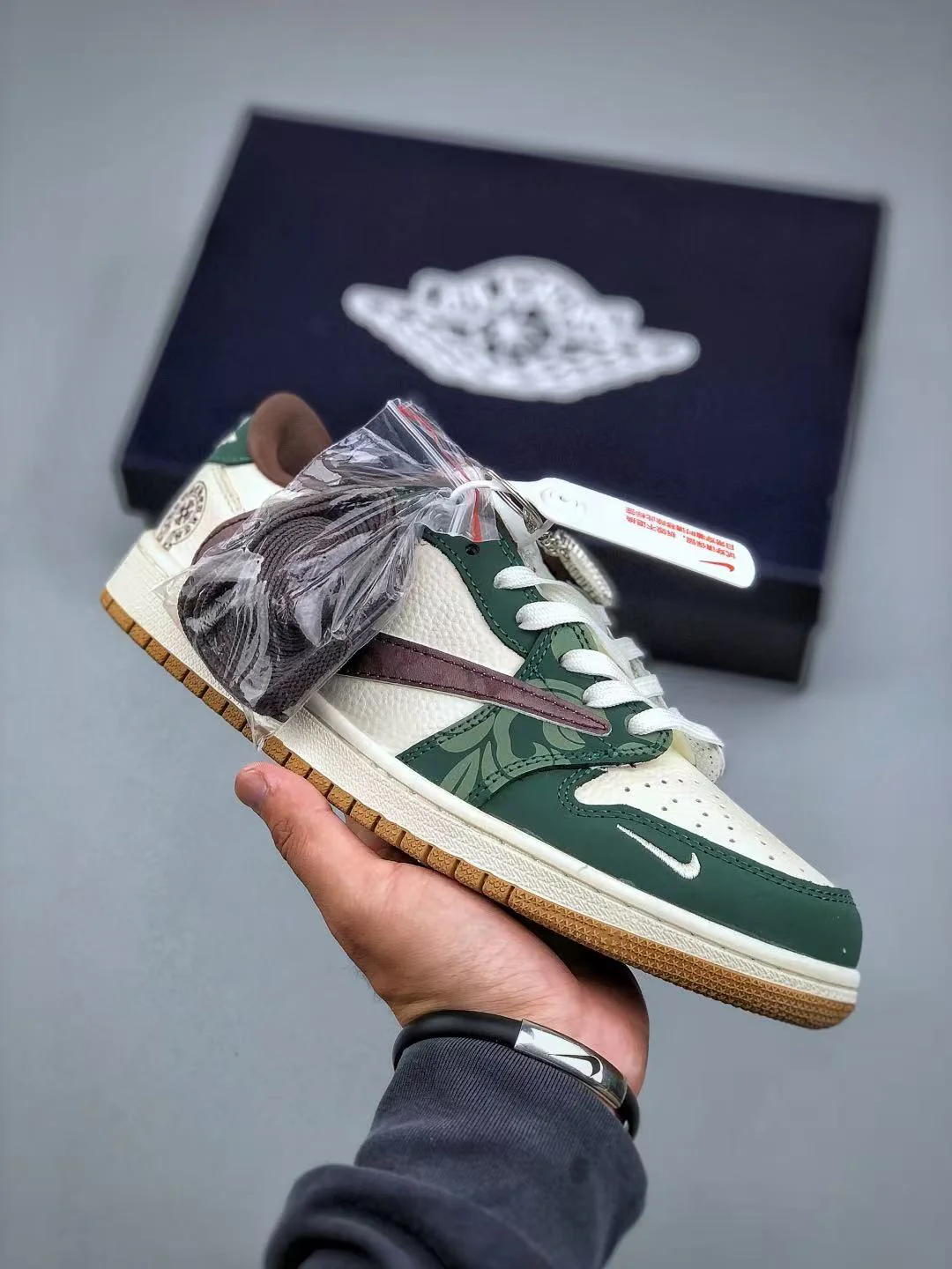 AJ1 Low Travis Scott x Chrome Hearts Customs - Image 8