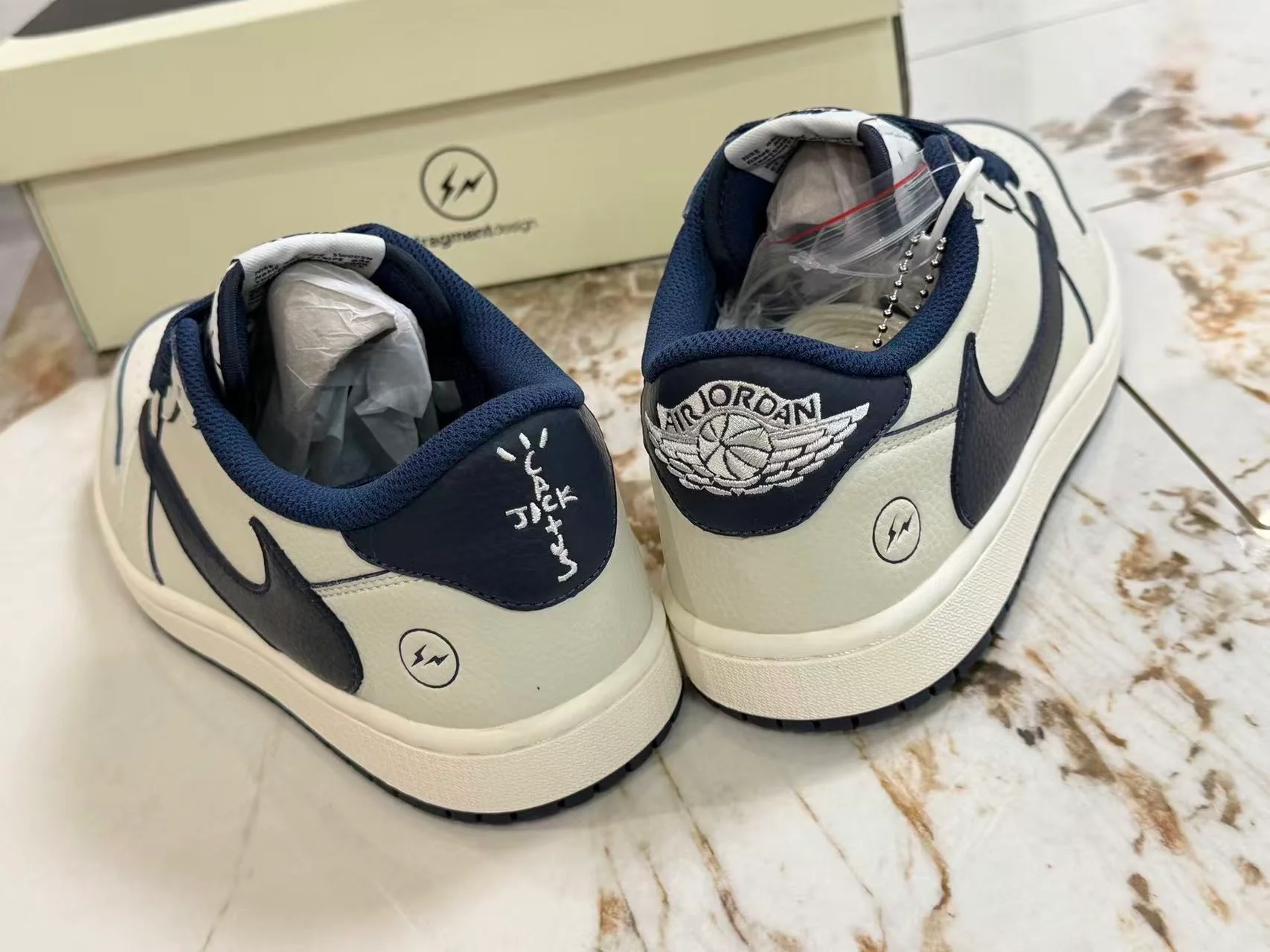 AJ1 Low Travis Scott x Fragment Navy Customs - Image 10