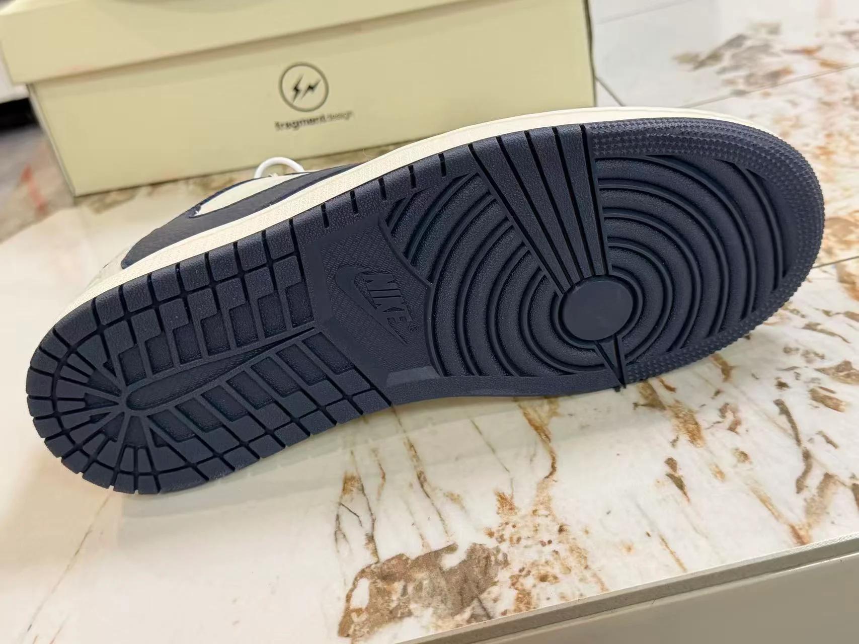AJ1 Low Travis Scott x Fragment Navy Customs - Image 3
