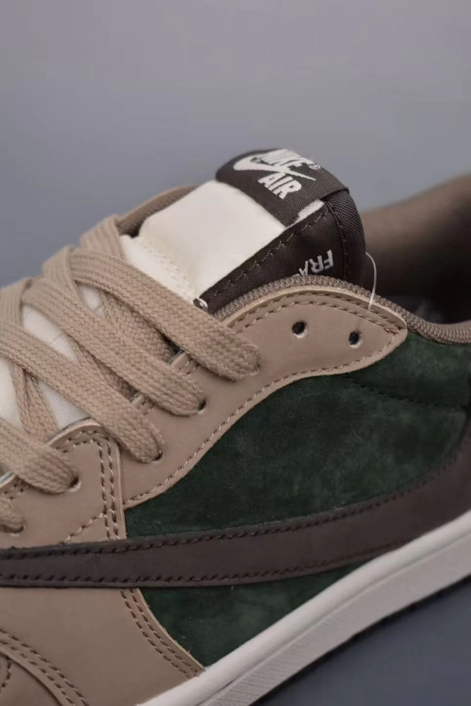 AJ1 Low Travis Scott x Khaki Forest Customs - Image 4