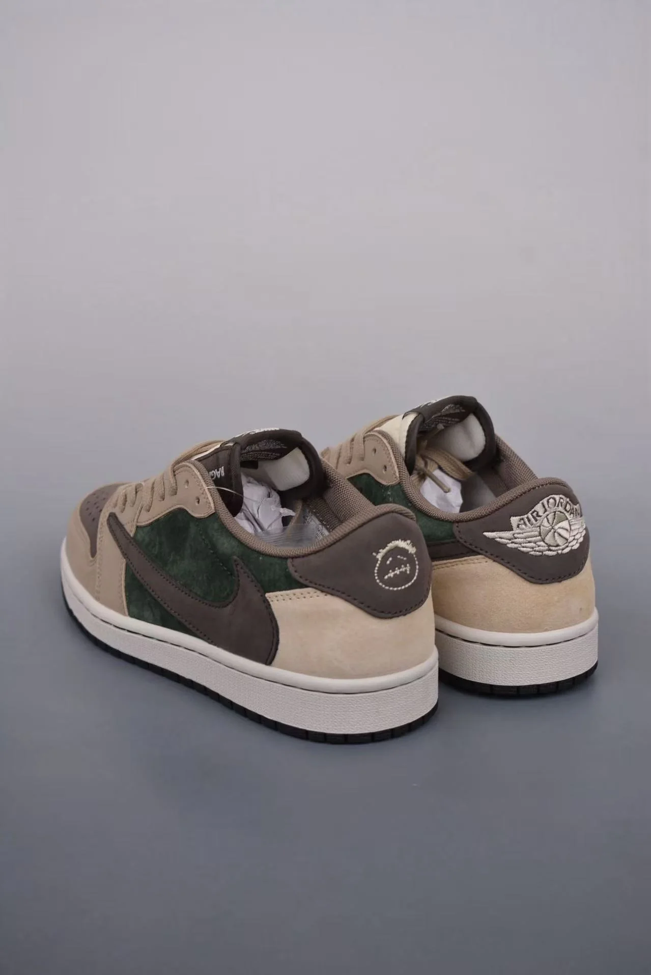 AJ1 Low Travis Scott x Khaki Forest Customs - Image 6