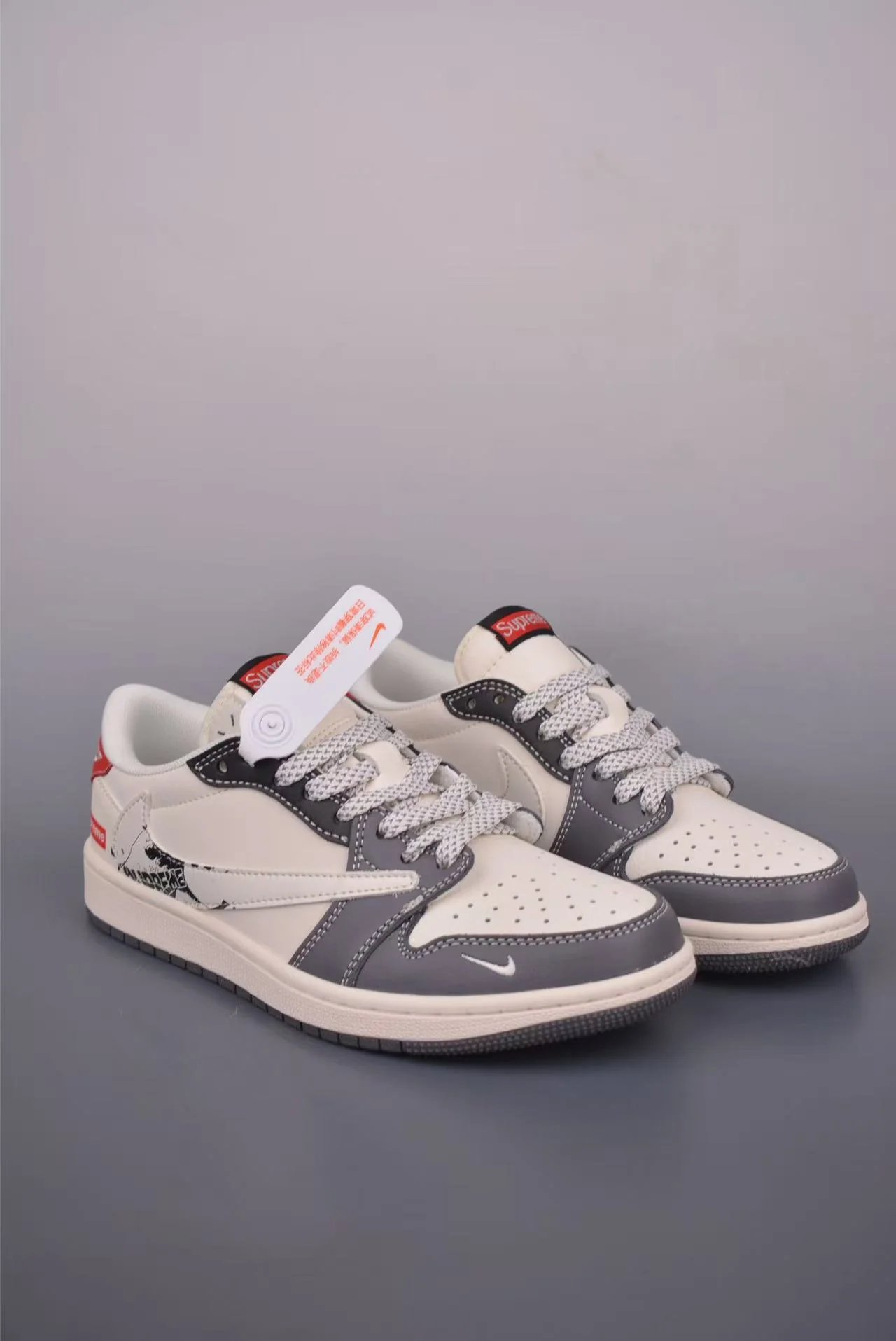 AJ1 Low Travis Scott x Supreme Customs - Image 4