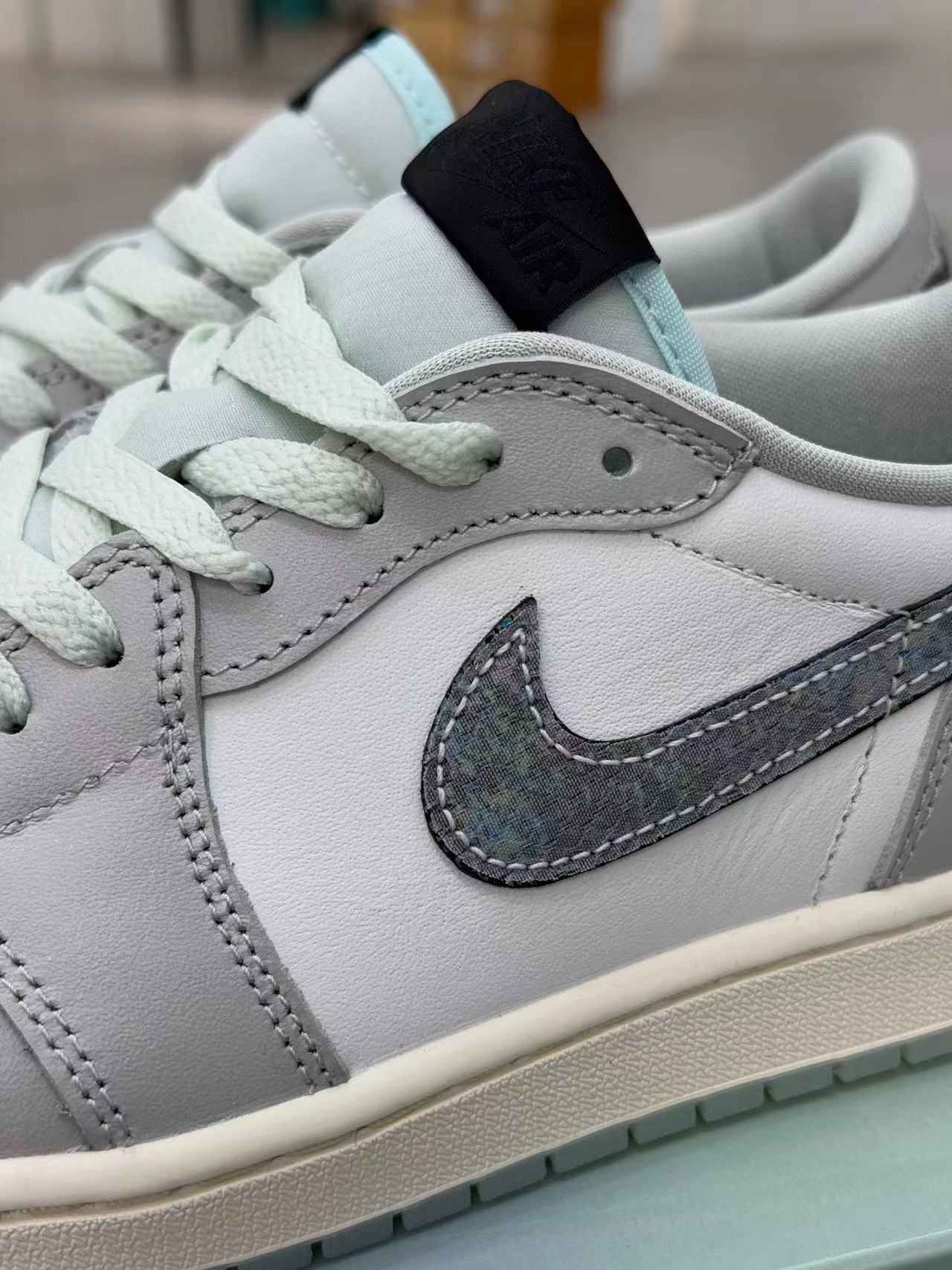 AJ1 Low Year of the Snake - Image 8