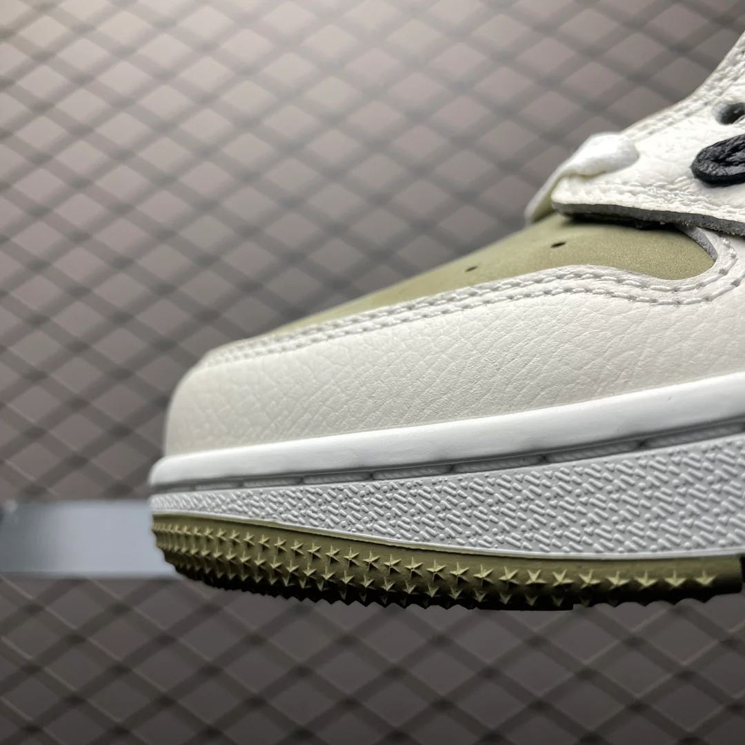AJ1 Low Travis Scott Golf Neutral Olive - Image 7