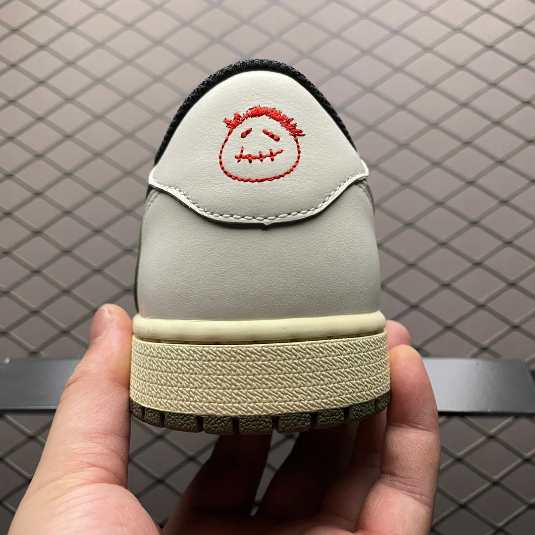 AJ1 Low Travis Scott Reverse Olive - Image 3
