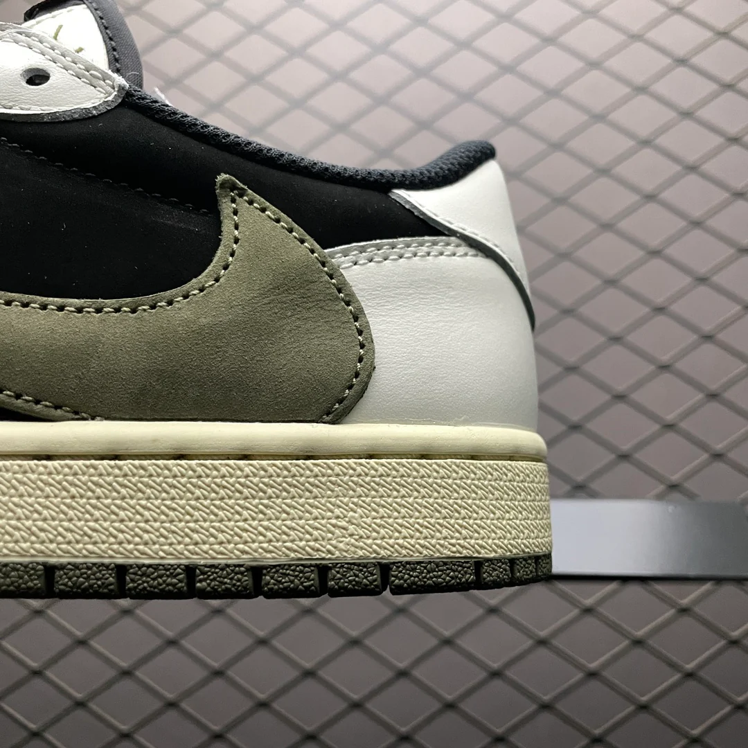 AJ1 Low Travis Scott Reverse Olive - Image 5