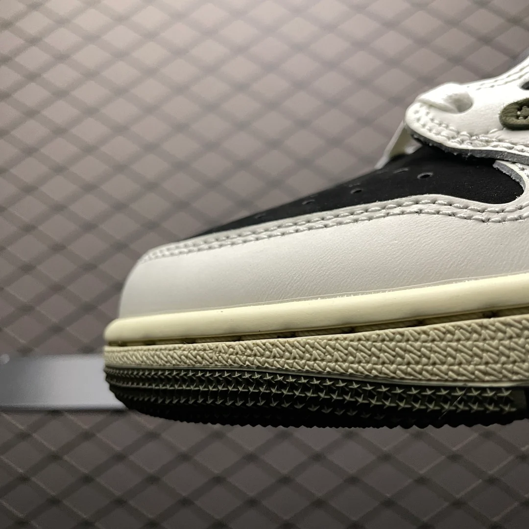 AJ1 Low Travis Scott Reverse Olive - Image 7