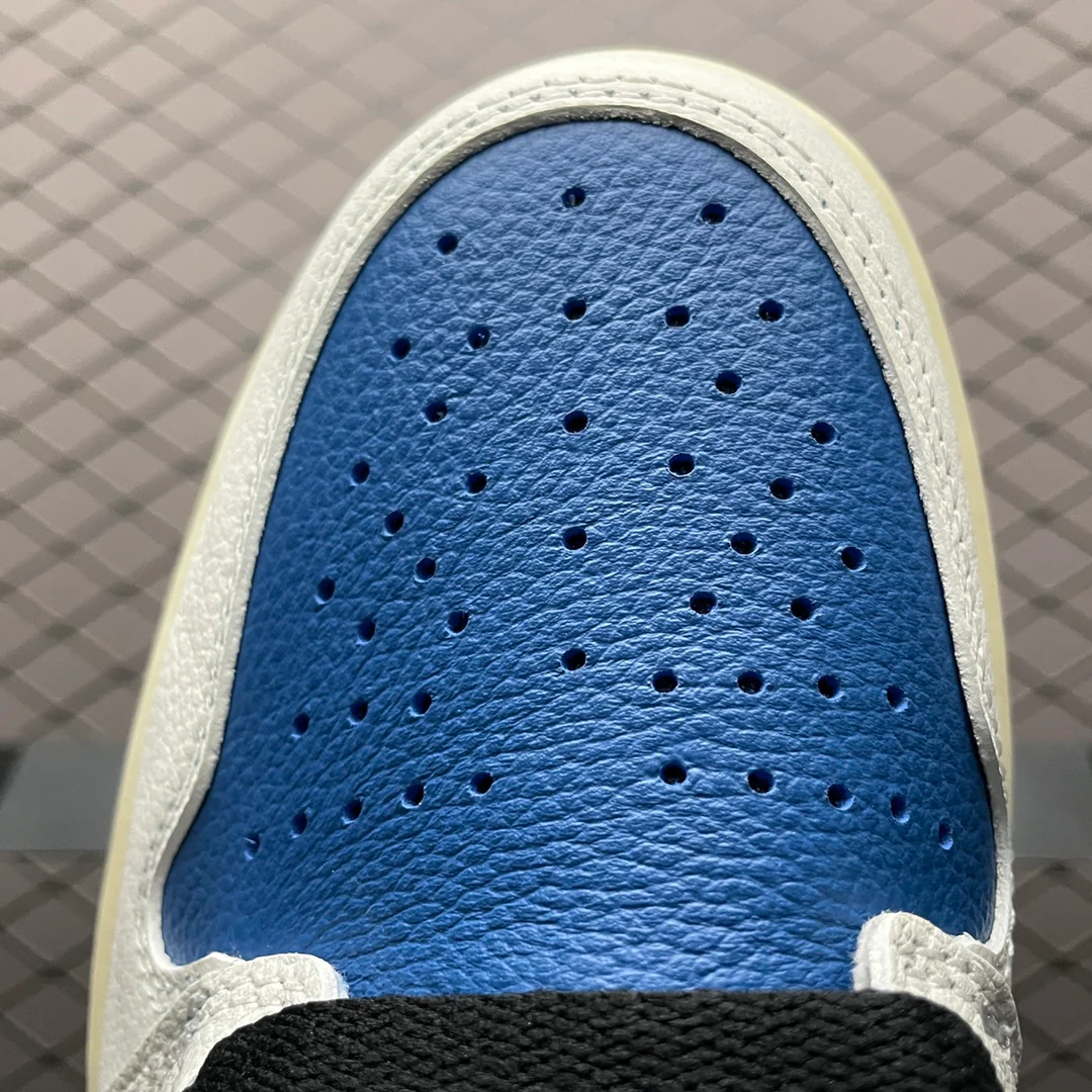 AJ1 High Travis Scott x Fragment - Image 8