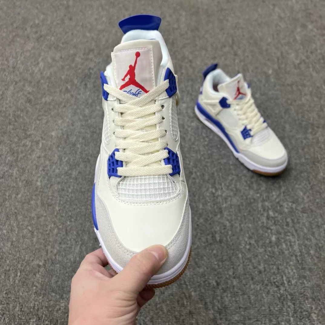 AJ4 Retro SP Sapphire Blue - Image 3