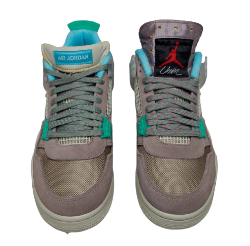 AJ4 X UN/LA Taupe Haze - Image 4