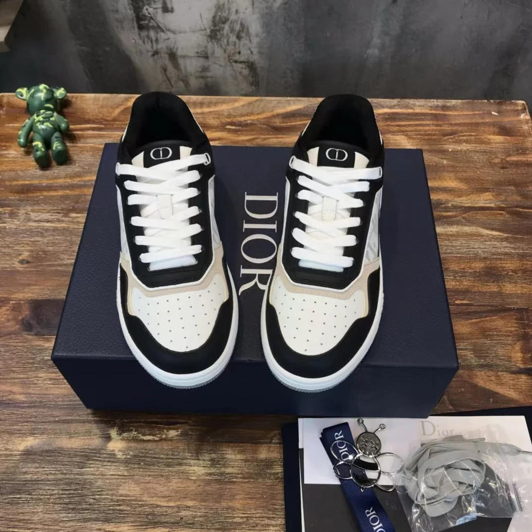 B27 Low-Top Black Gold Oblique - Image 2
