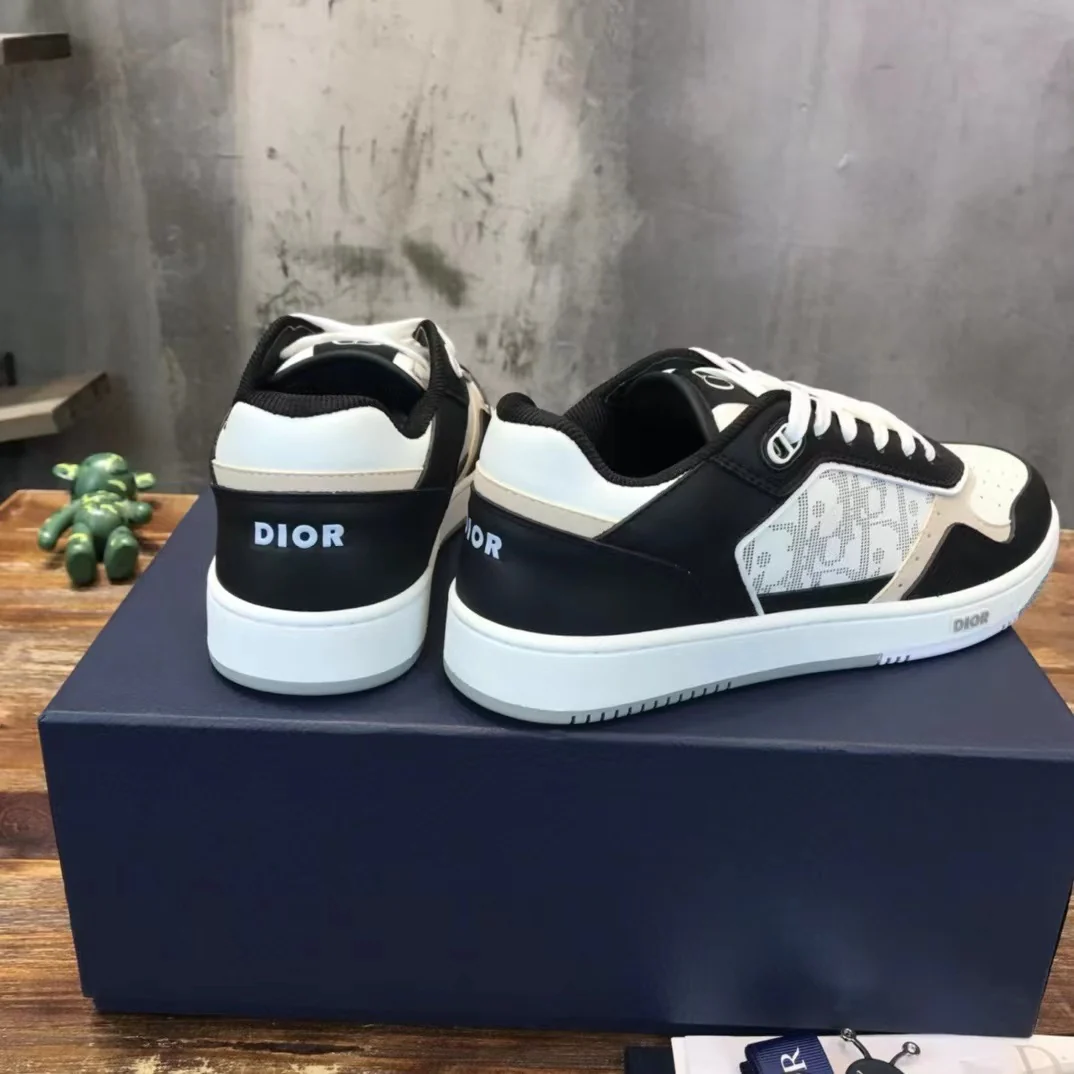 B27 Low-Top Black Gold Oblique - Image 9