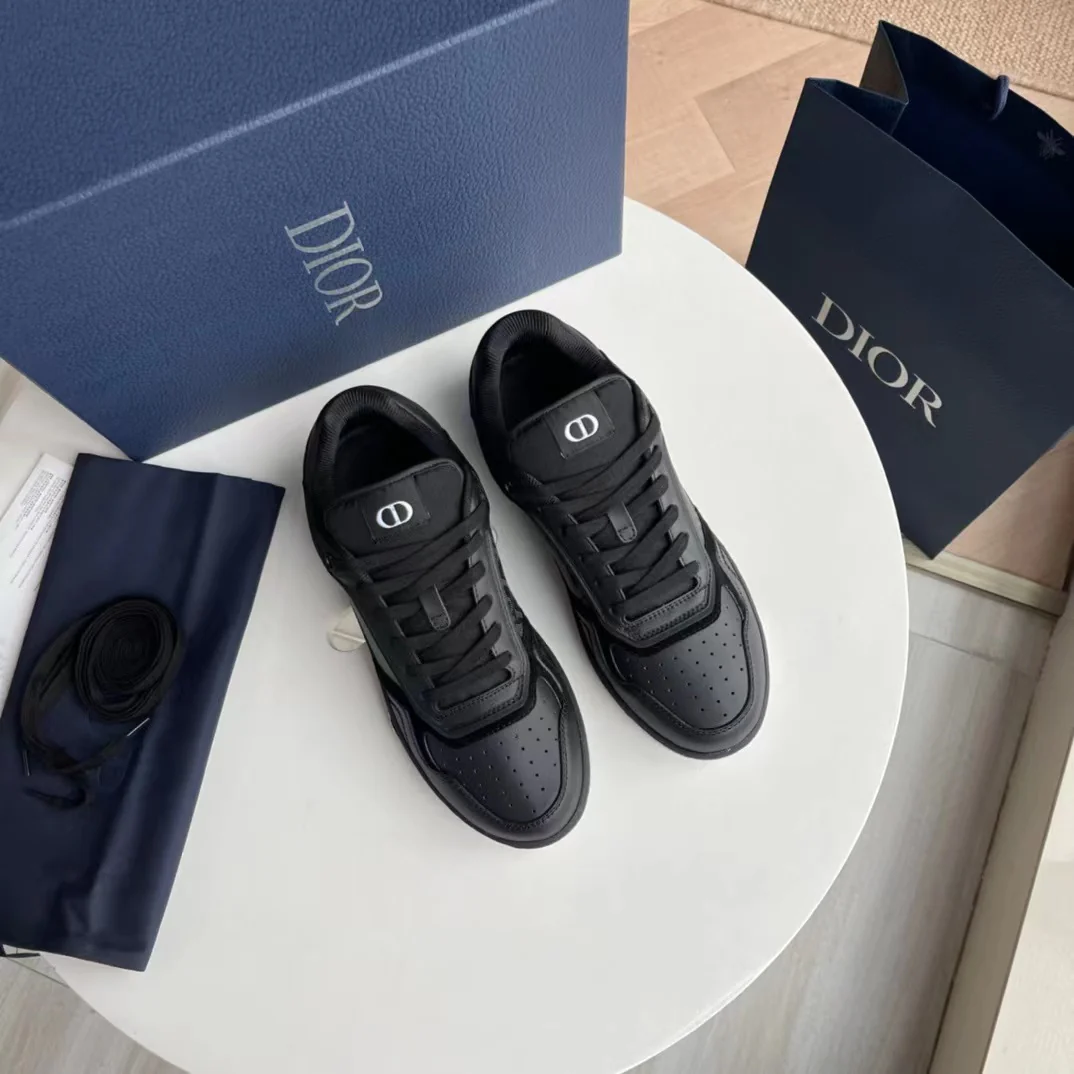 B27 Low-Top Black on Black - Image 10