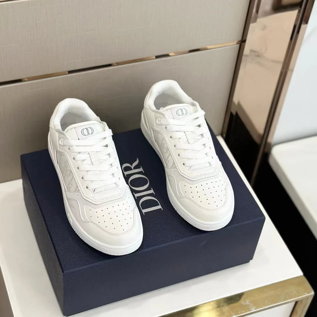 B27 Low-Top White on White - Image 2