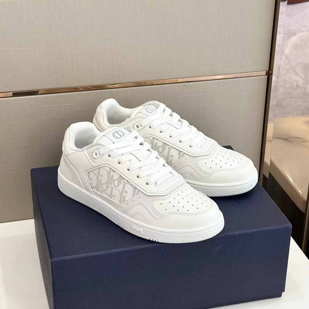 B27 Low-Top White on White - Image 4