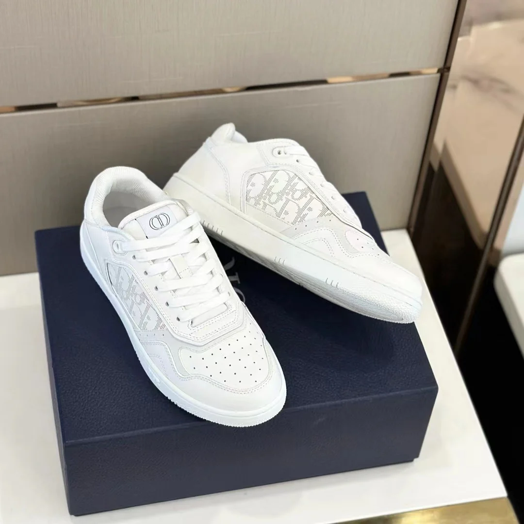 B27 Low-Top White on White - Image 9