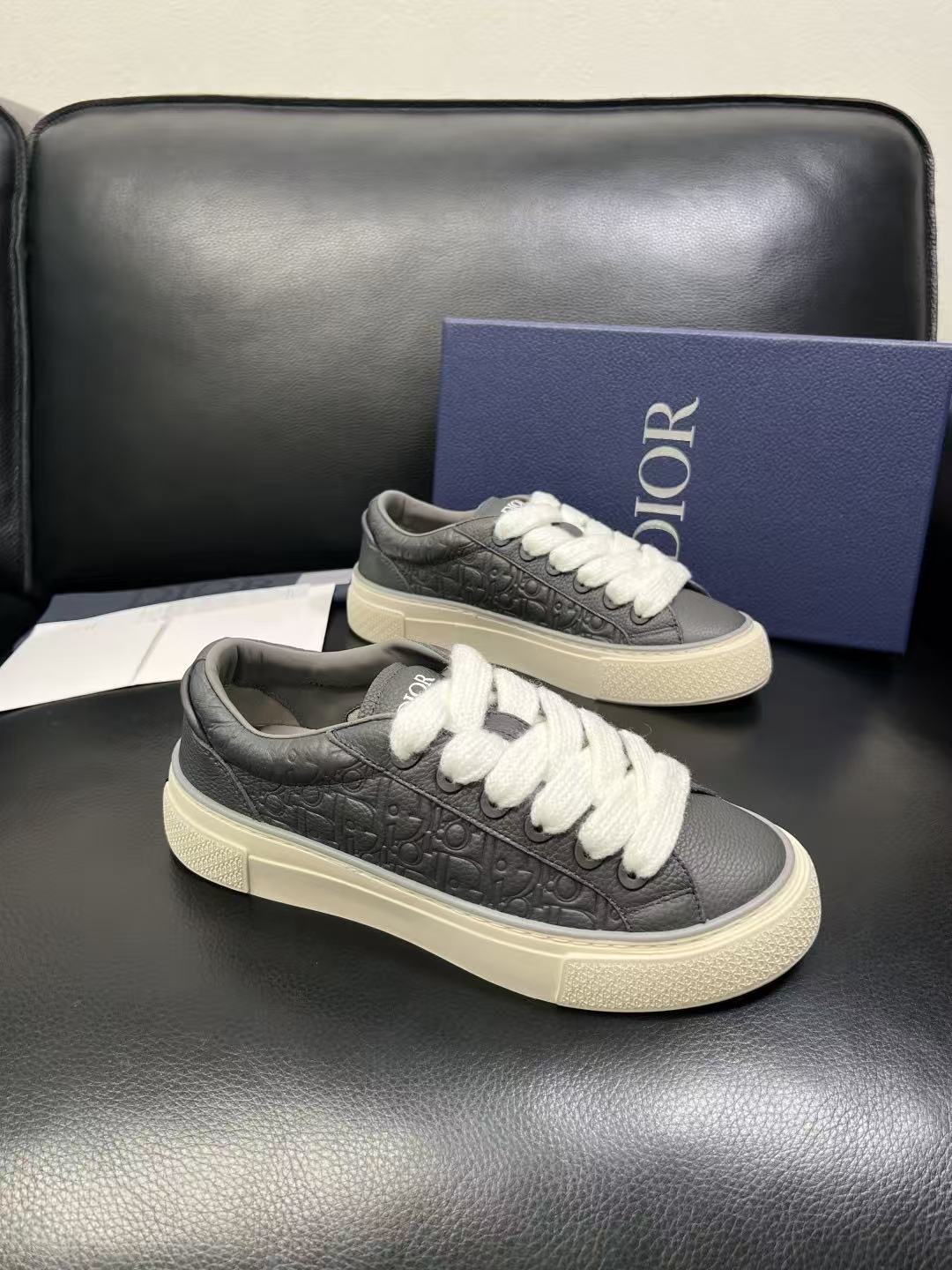 B33 Spin Sneaker Grey - Image 3