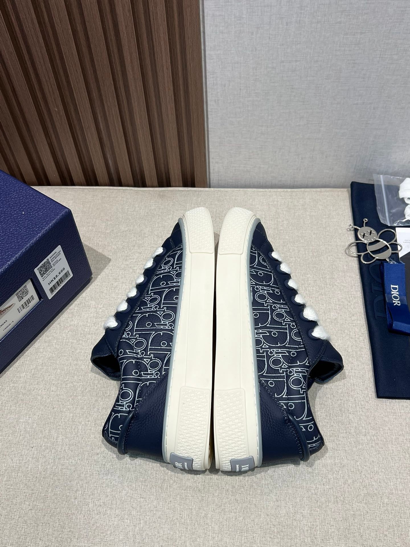 B33 Spin Sneaker Navy - Image 4