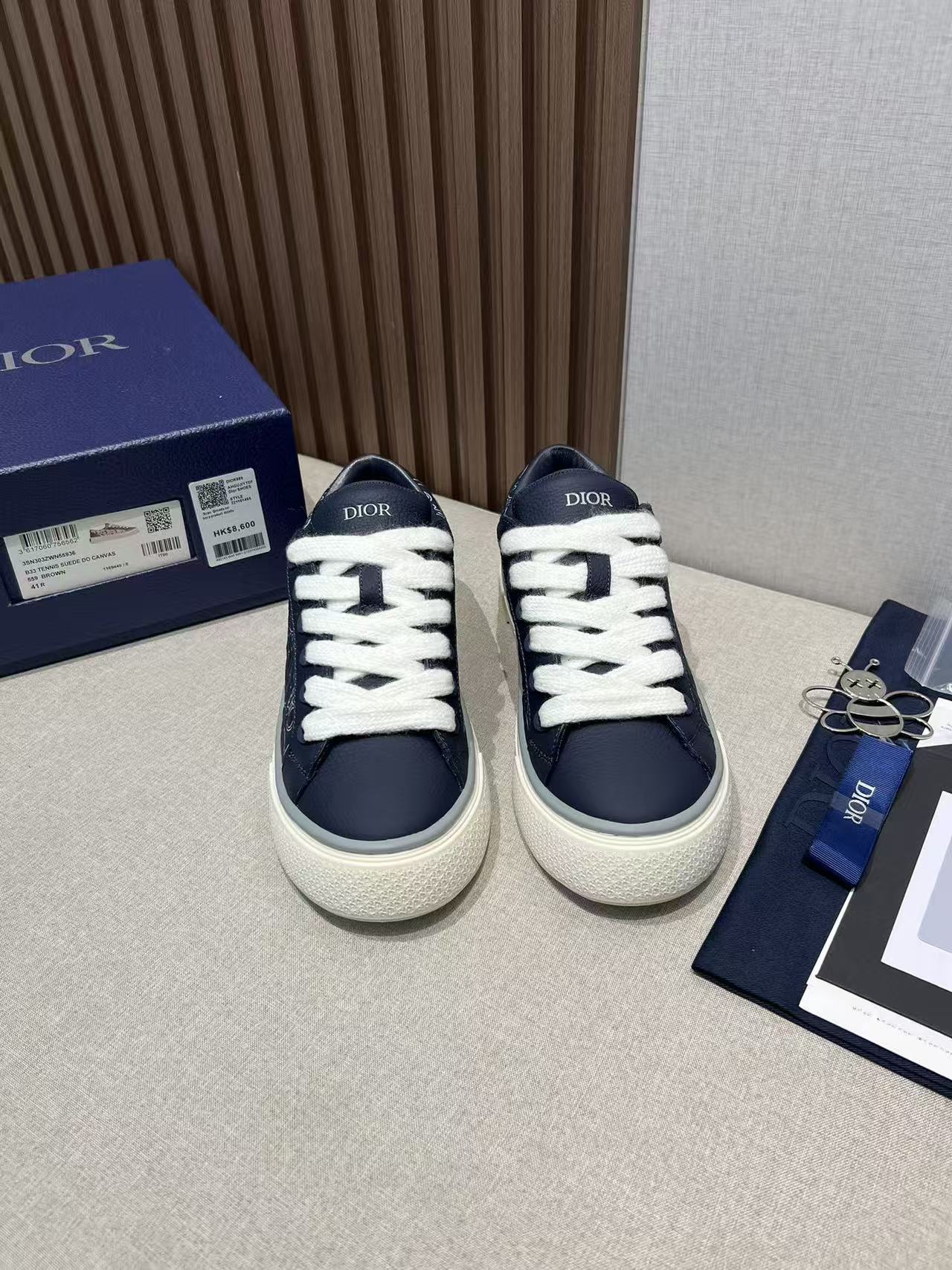 B33 Spin Sneaker Navy - Image 9