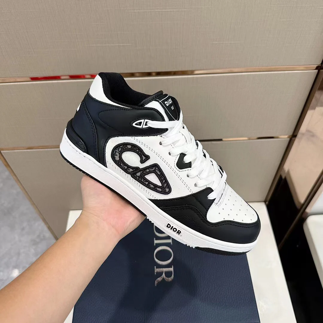 B57 Mid-Top Black Oblique - Image 6