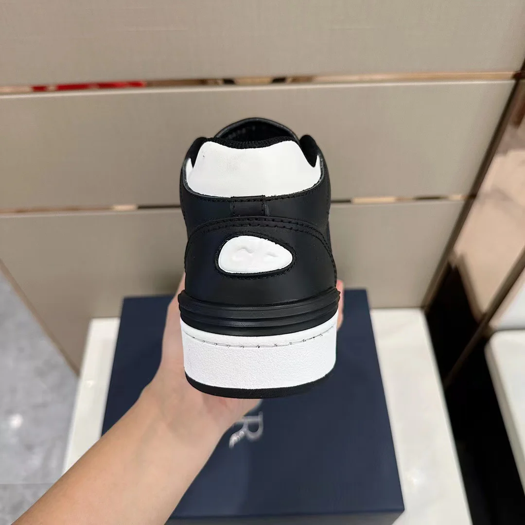 B57 Mid-Top Black Oblique - Image 7