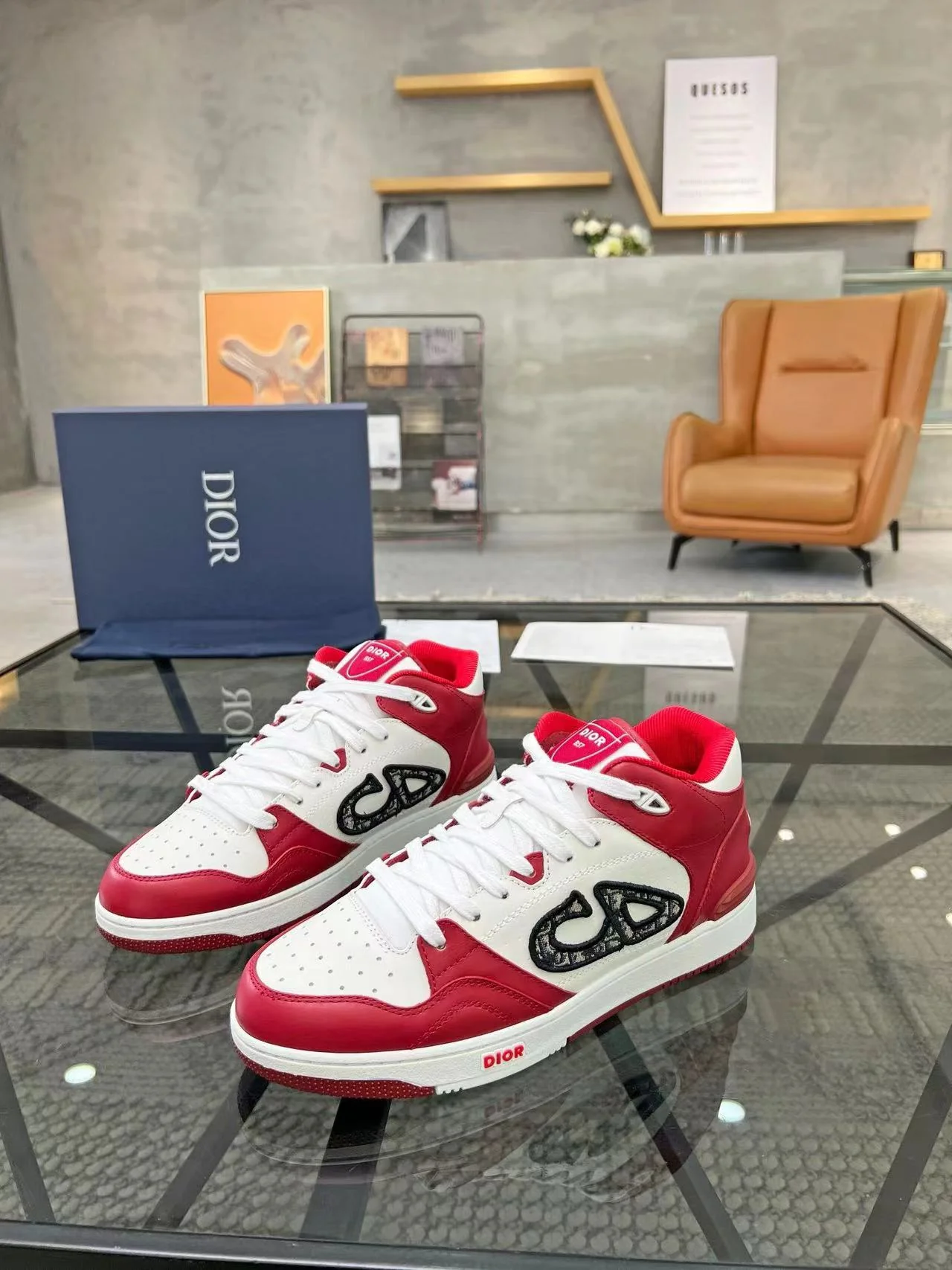 B57 Mid-Top Red and White - Image 2