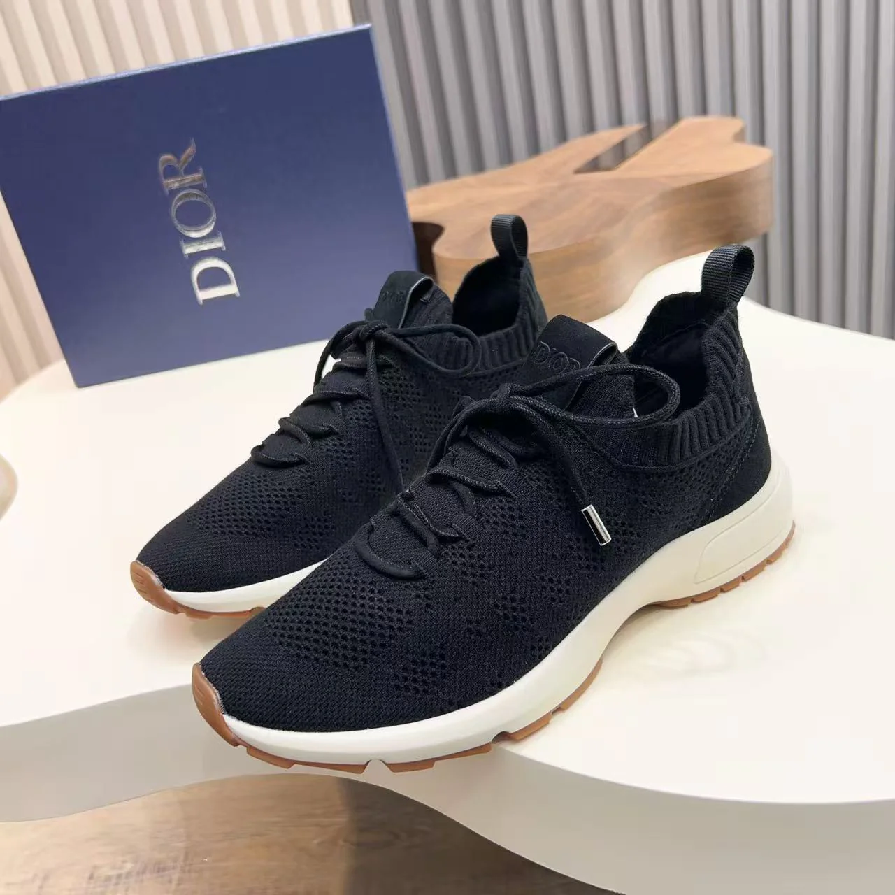 B80 Lounge Sneaker Black - Image 2