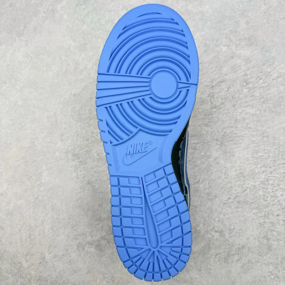 Concepts SB Dunk Low Blue Lobster - Image 10
