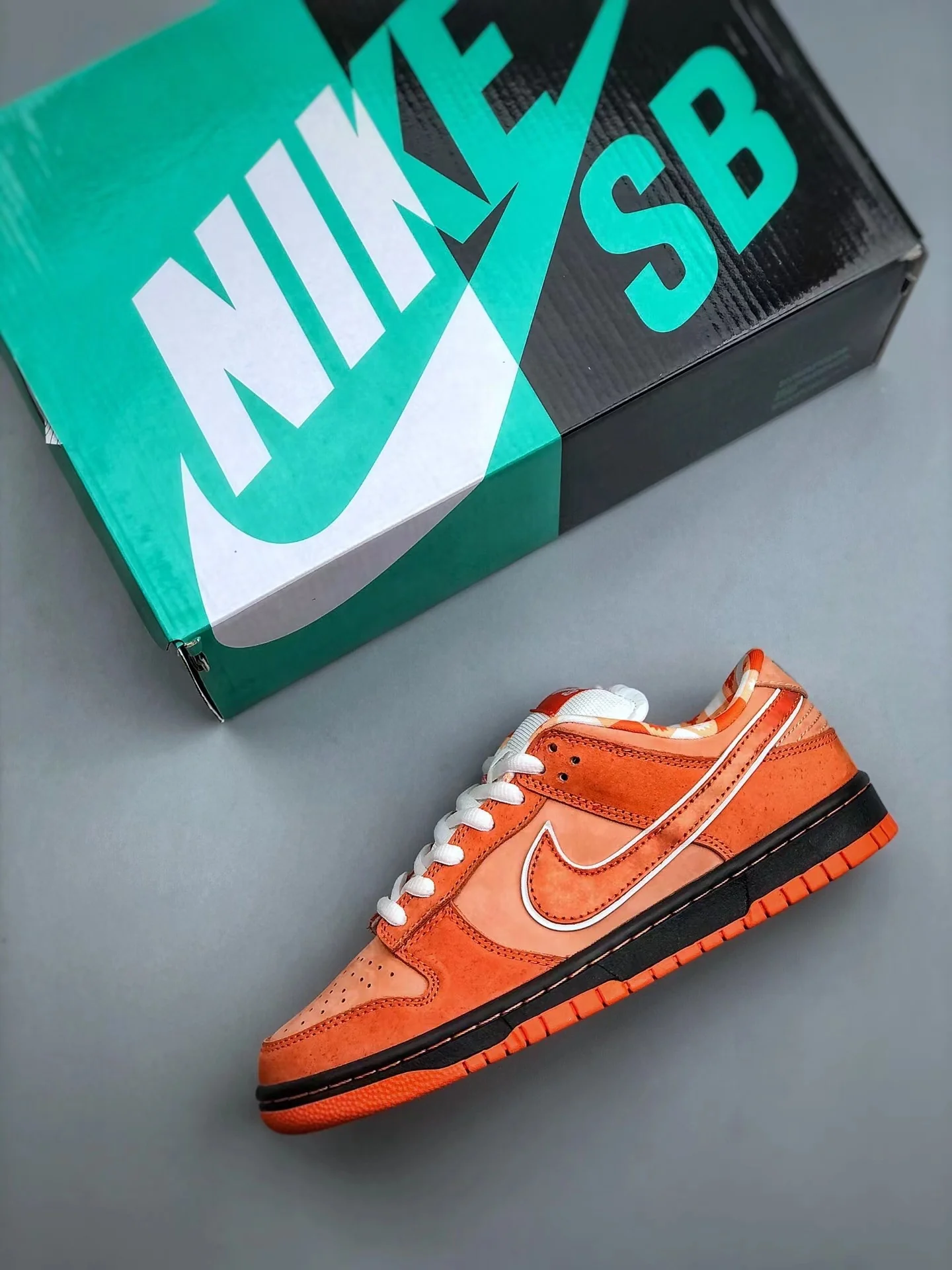 Concepts SB Dunk Low Orange Lobster - Image 4
