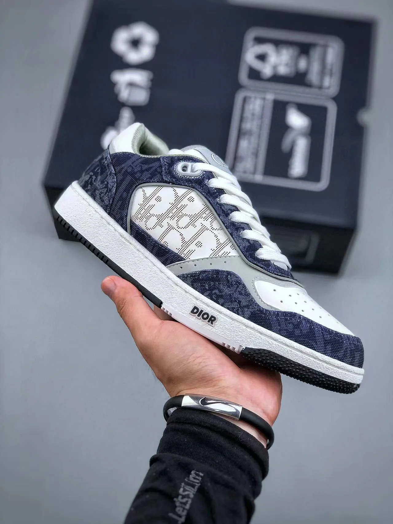 B27 Low-Top Blue Denim - Image 2